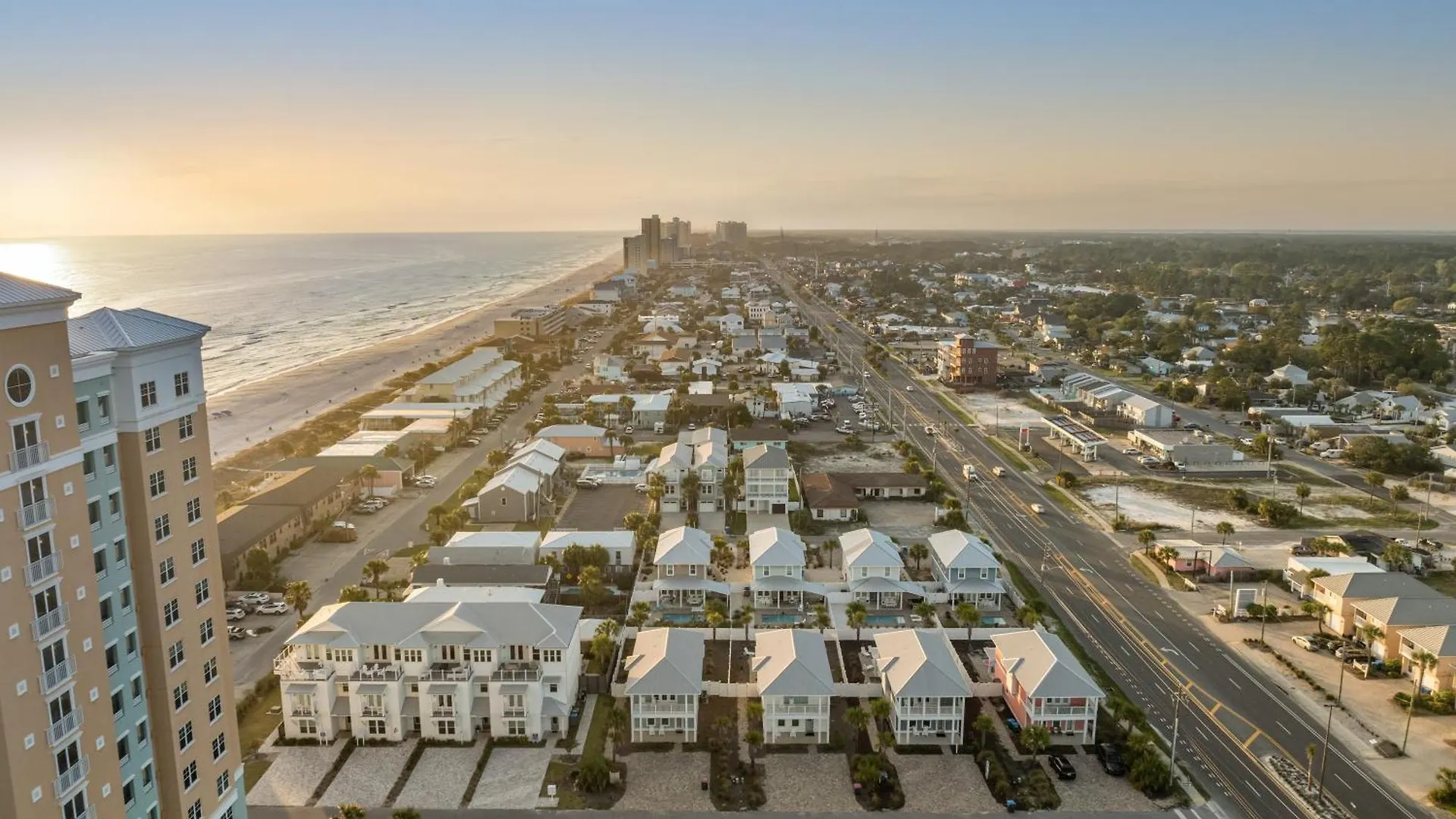 Fabulous Modern Beach House - 4Br, 35Ba: Pool/Beach View & Access/Balcony Panama City Beach USA